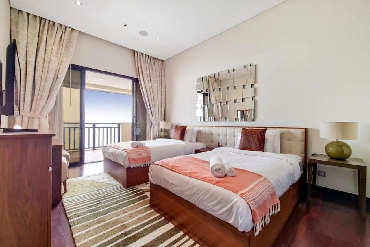 Royal Amwaj Residences North - Vibrant Two Bedroom Dubai Exteriör bild